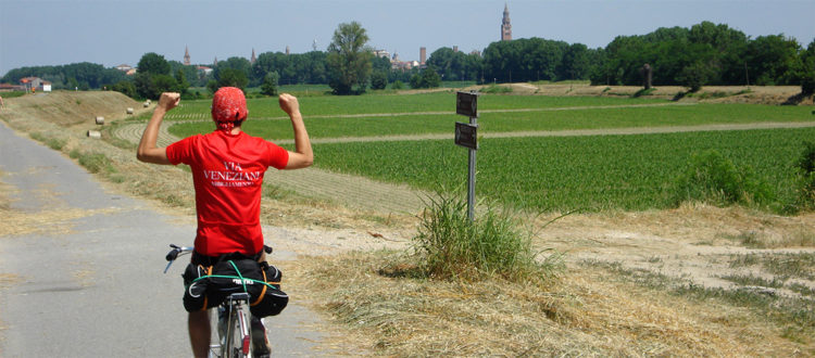 In Bicicletta Lungo il Fiume Po